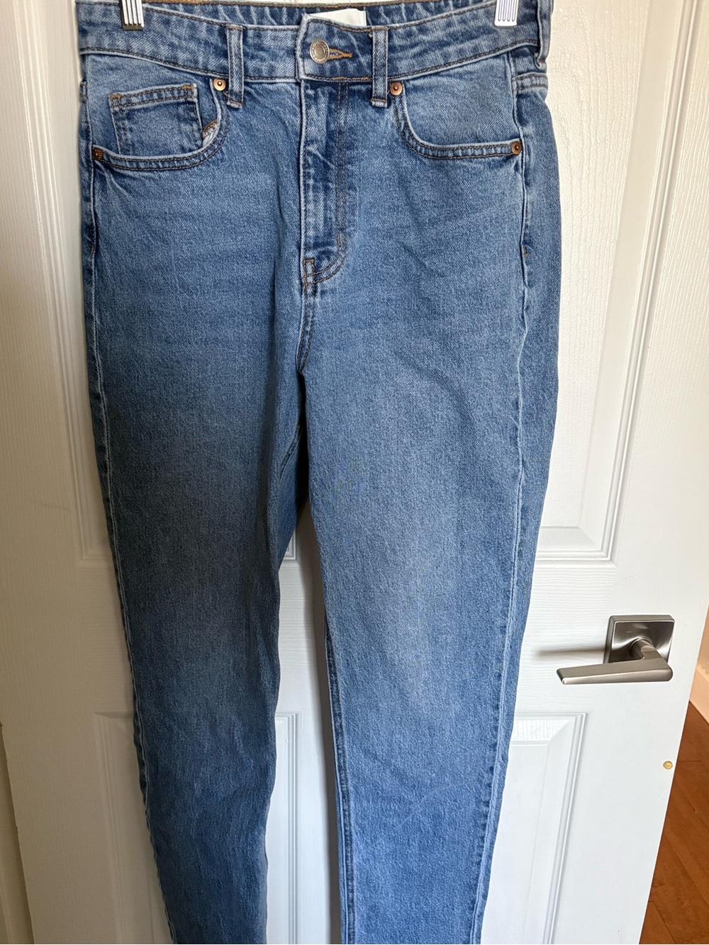 H&M Women’s Blue Denim Jeans - Size US 6